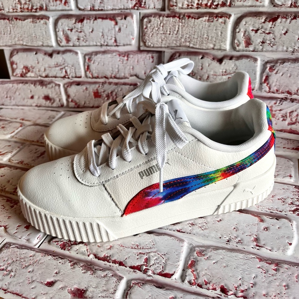 PUMA Carina Women's Sneakers White with Tie Dye Accents SZ 8 Laceups Comfy Cute